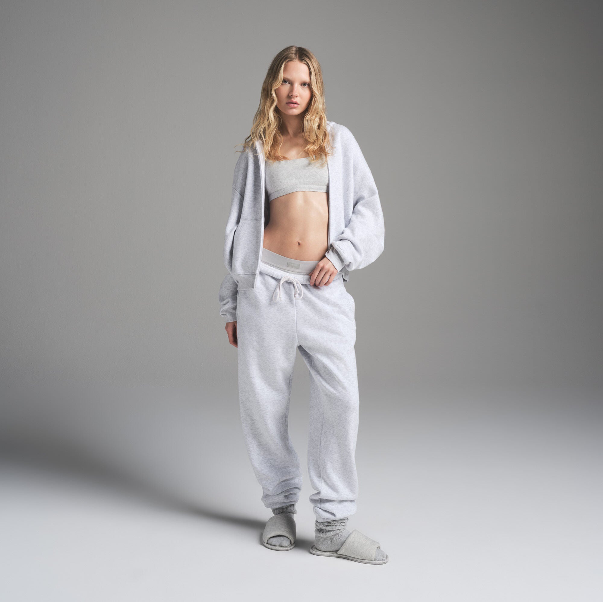 SKIMS COTTON FLEECE CLASSIC ZIP UP HOODIE