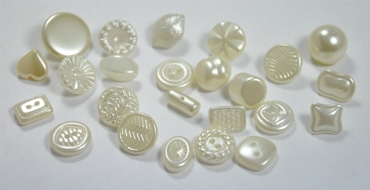 Glass Pearl Buttons