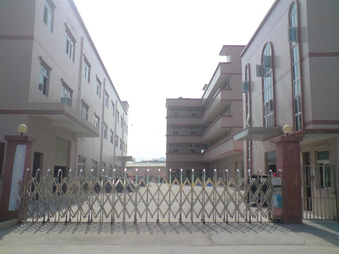 Yiwu Yige Import & Export Co., Ltd. Christmas Decoration