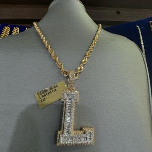 Trending Hip Hop Diamond Jewelry Set Unique 14 kt gold lab grown Diamond Pendant Custom Made Jewelry Customize Jewelry