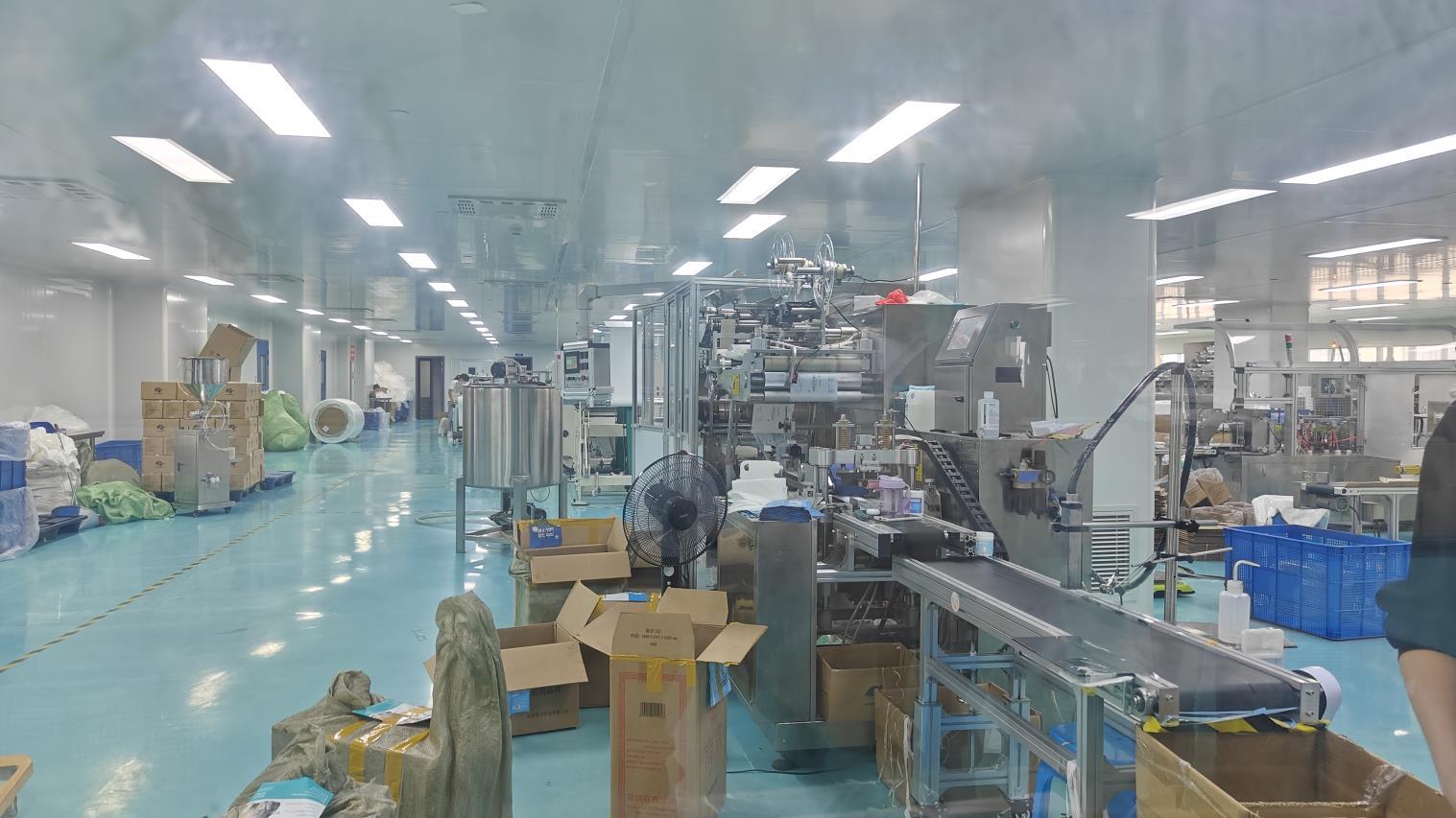 Wenzhou Yirong Industry And Trade Co., Ltd. pet grooming products