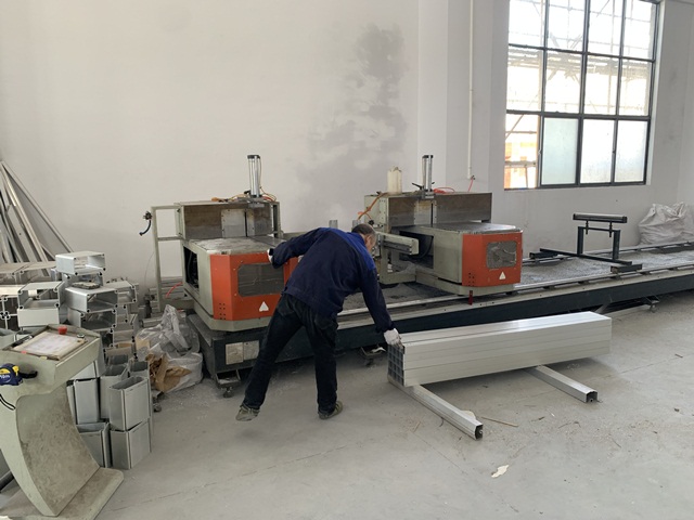 CZ Champion Display System Co., Ltd. SEG light boxes