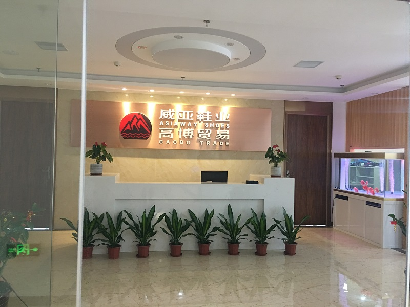 Quanzhou Easy Trade Technology Co., Ltd. Running Sport Shoes