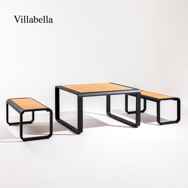 Luxury Outdoor Furniture 4 Person Dining table Set Modern Commercial Outdoor Restaurant Furniture Tables And Chairs