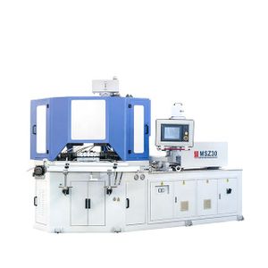 In mold labeling with MSZ30 automatic injection blow molding machine for plastic bottle making