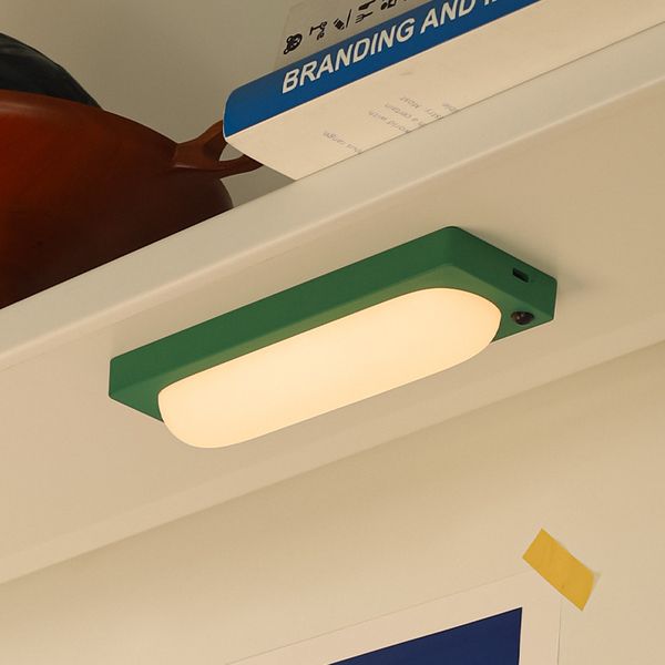 Rechargeable LED Motion Sensor Night Light Automatic On Off Motion Activated Night Light for Stairs Bedroom Cabinet with Magnet