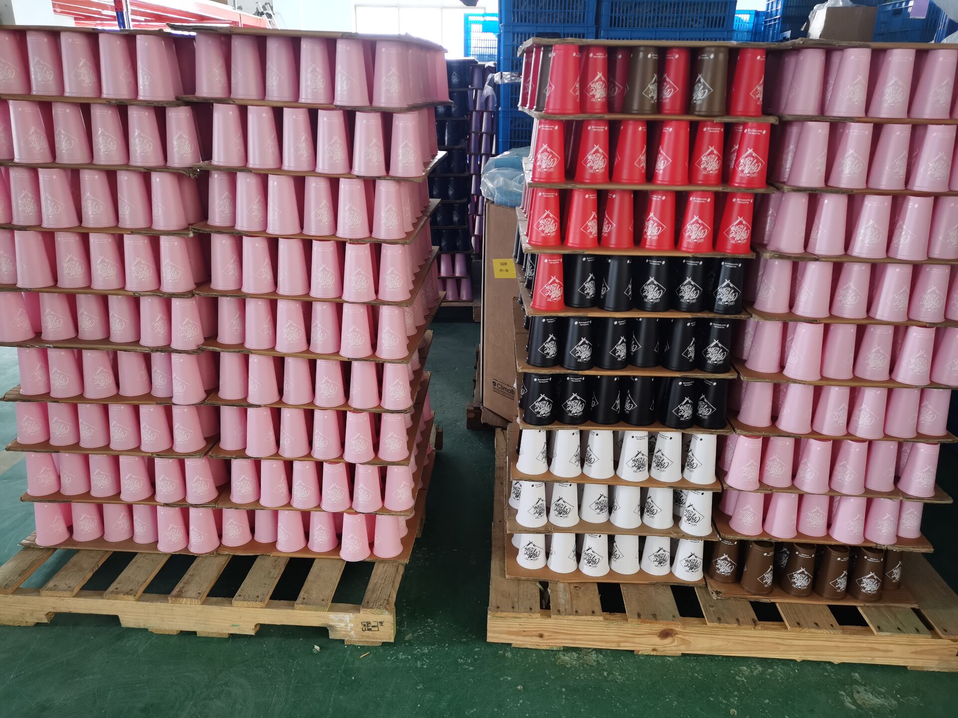 Shenzhen Easier Promotions Co., Ltd Glass bottles
