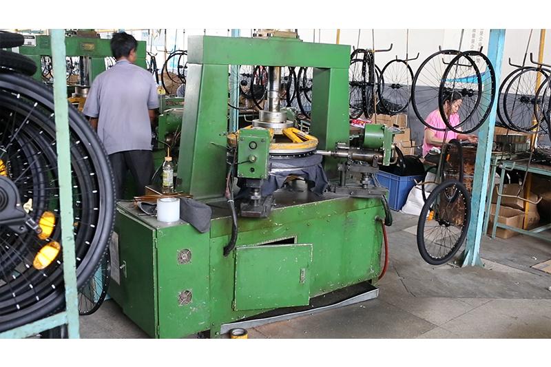 Weifang Three-Seven Trading Co., Ltd. Road bikes