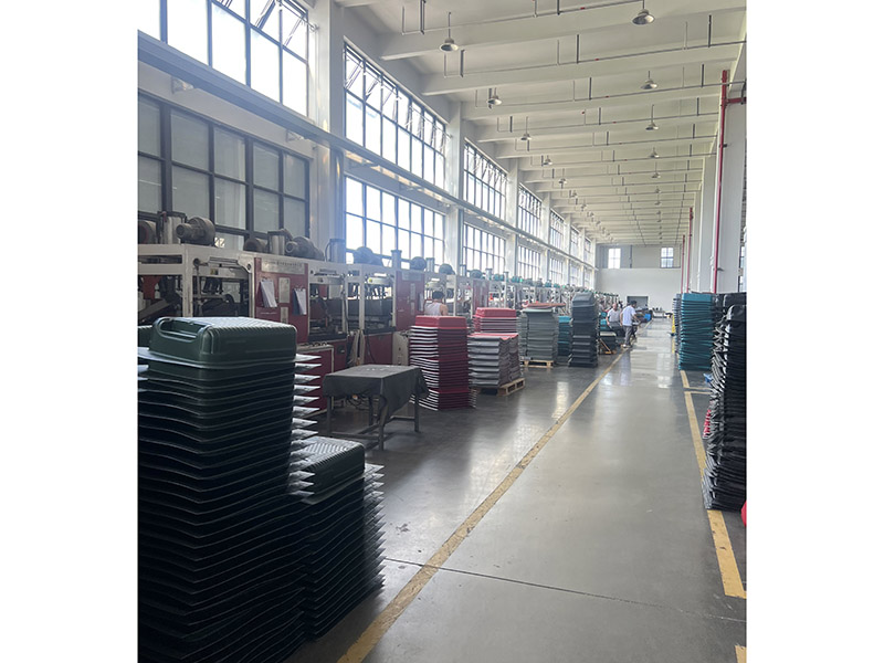 Travelnota Industrial Co., LTD. Suitcases