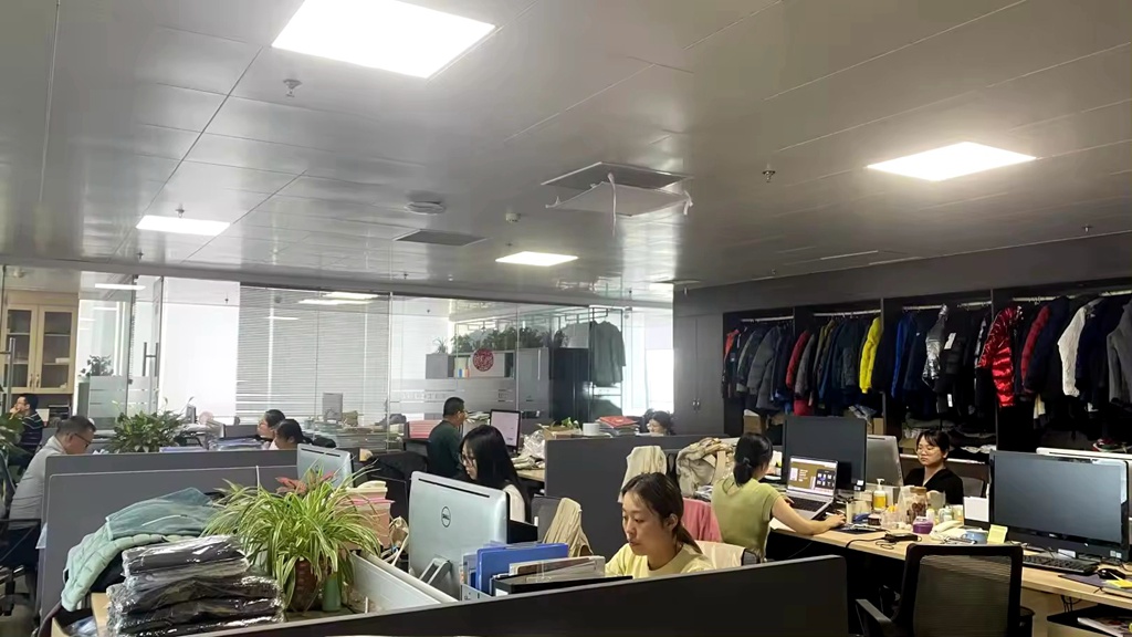 Zhangjiagang Goldtex International Import & Export Co., Ltd. Medical Scrubs