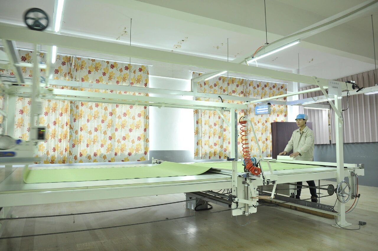 Shaoxing Keqiao Wenzhe Trading Co., Ltd. Ready-made curtains