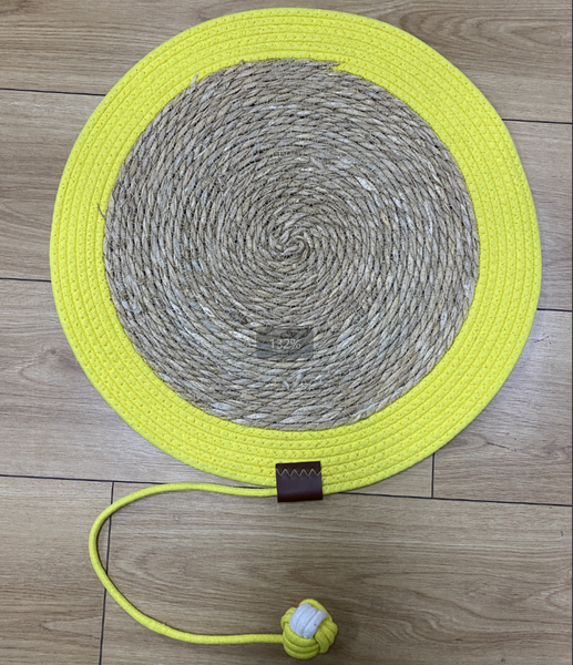 Luxury Pet Mat Solid Pattern Breathable grass and cotton rope mat for dogs
