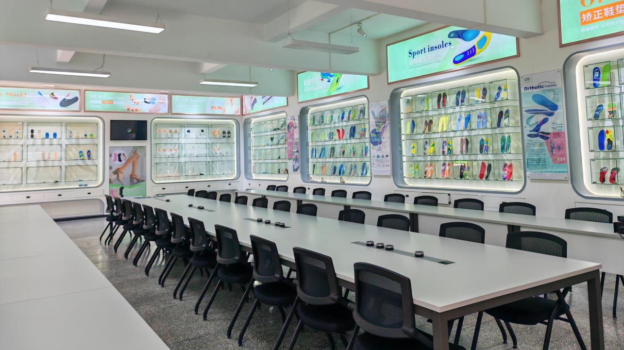 Dongguan Jiuhui Industrial Limited factory image 6