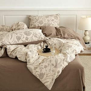 Summer Anne's Wholesale Bohemian Floral Bedding Simple Elegant Four Piece Set Cotton Duvet Cover Sets