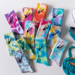 Fashion Ins Men And Women Tie-dye High Tube Socks Novelty Tie Dye Skateboard Socks