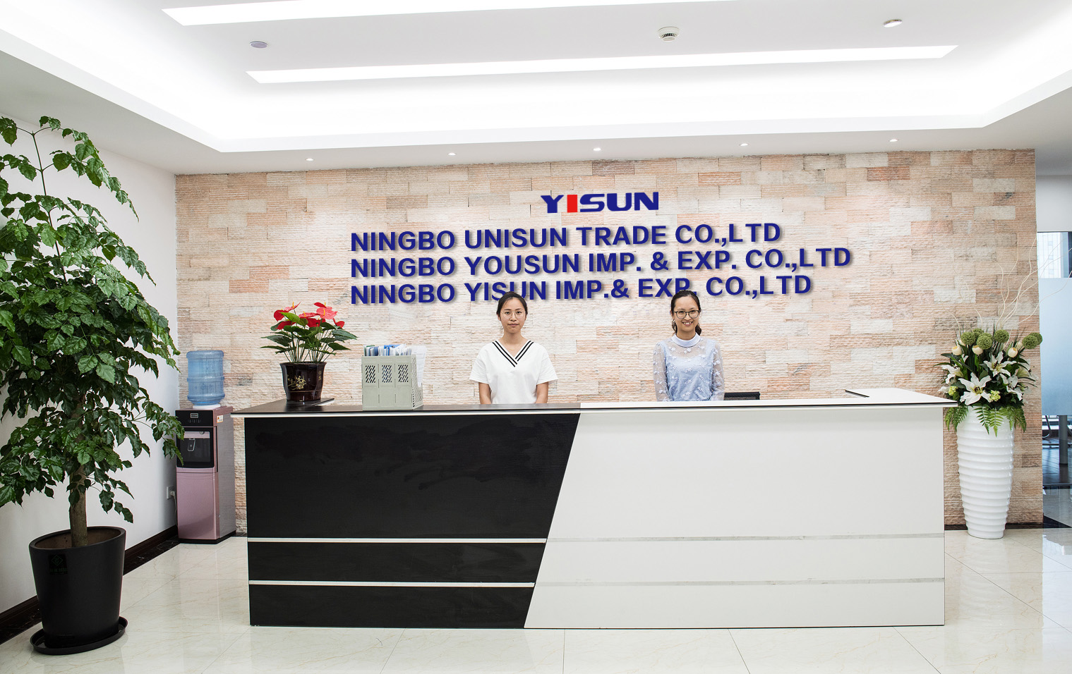 Ningbo Unisun Trade Co., Ltd. Sewing Thread
