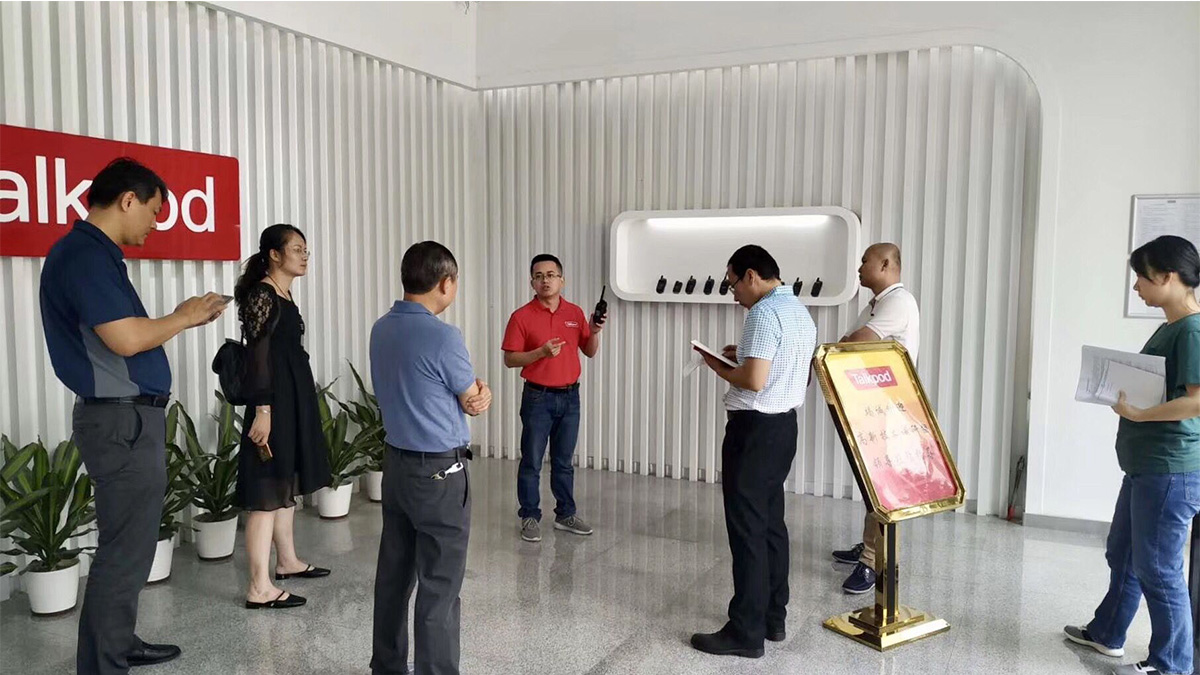 Fujian Quanzhou Quanshun Communication Technology Co., Ltd. Two-way Radio