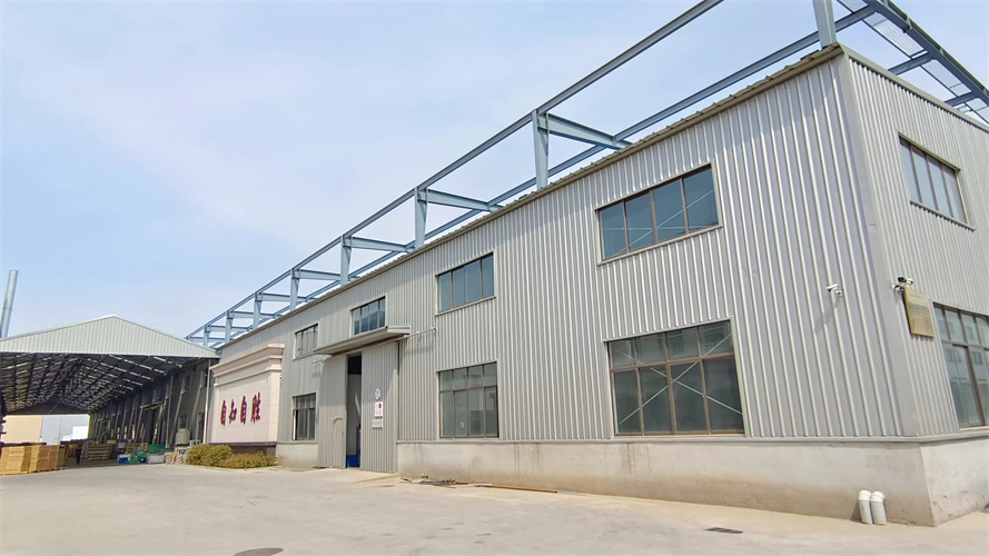 Longkou Yong'an Plastic-Alloy Window Co., Ltd. factory image 5