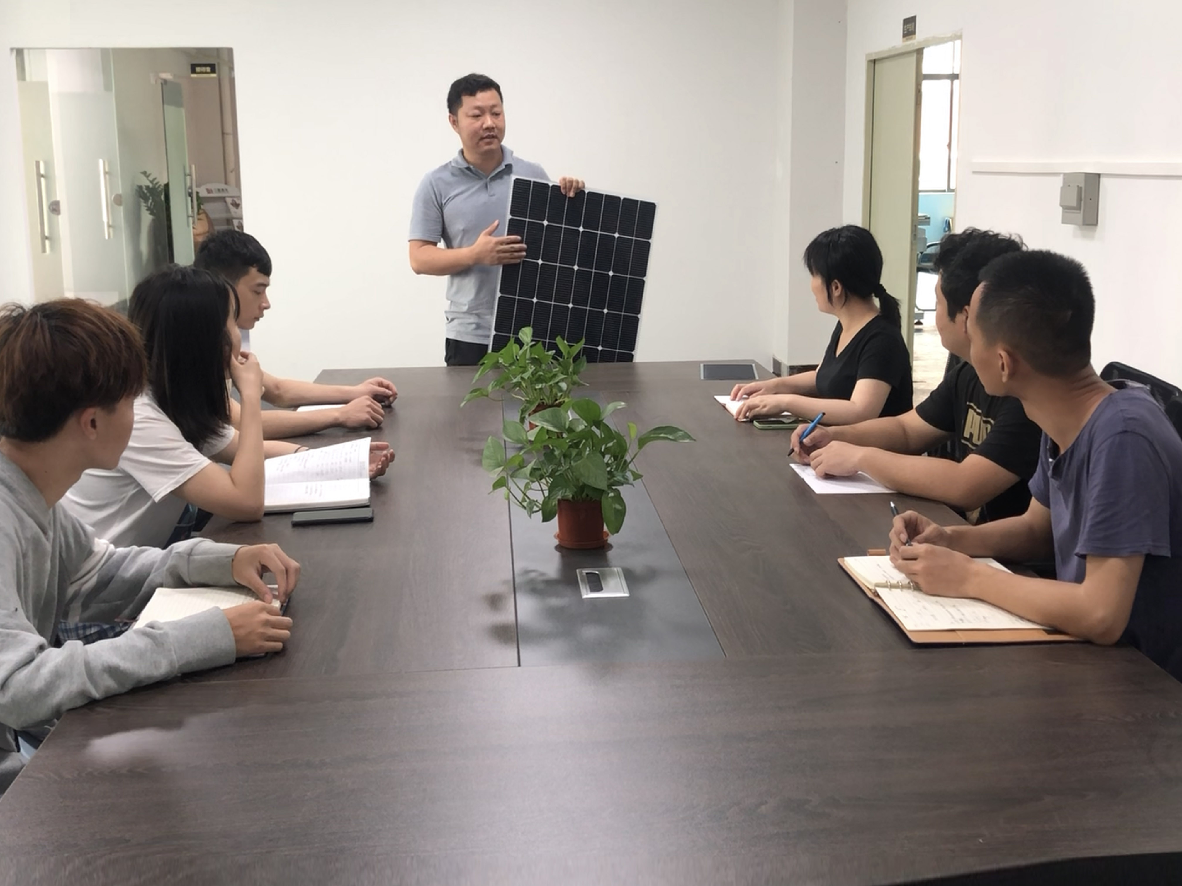 Shenzhen Ahony Power Co., Ltd. factory image 1