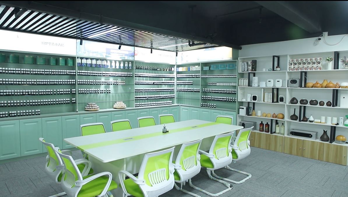 Guangzhou Manrofun Bio Tech Co., Ltd. Aroma Diffuser