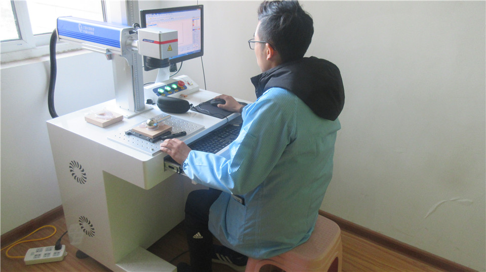 Xuzhou Hai Ying Arts & Crafts Co., Ltd. Cold Massage Balls
