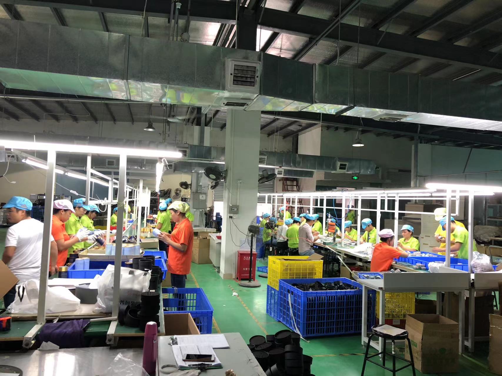 Shenzhen Well Packaging Co., Ltd. gift packing boxes