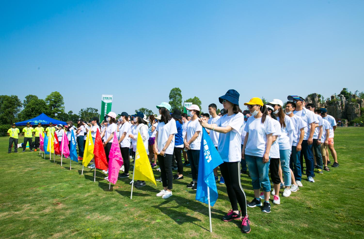 Hakka Sister (Guangzhou) Technology Co., Ltd. reflective clothing