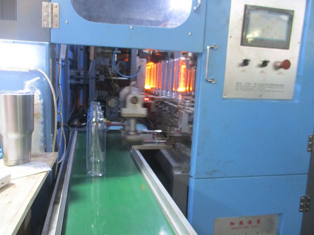 Shanghai Yuhao Household Appliance Manufacturing Co., Ltd. Stainless Steel Water Bottle