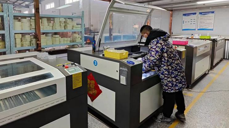Beijing Chaoqun Weiye International Co., Ltd. Chocolate Molds