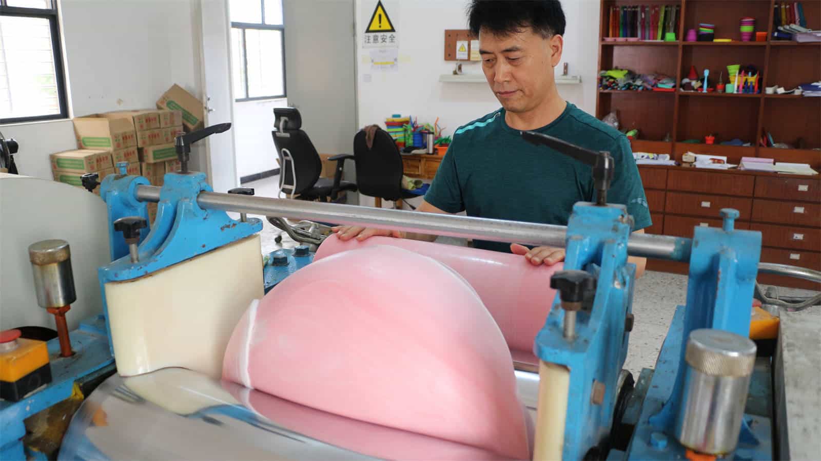Huizhou Yongli Industrial Co., Ltd Silicone Molds