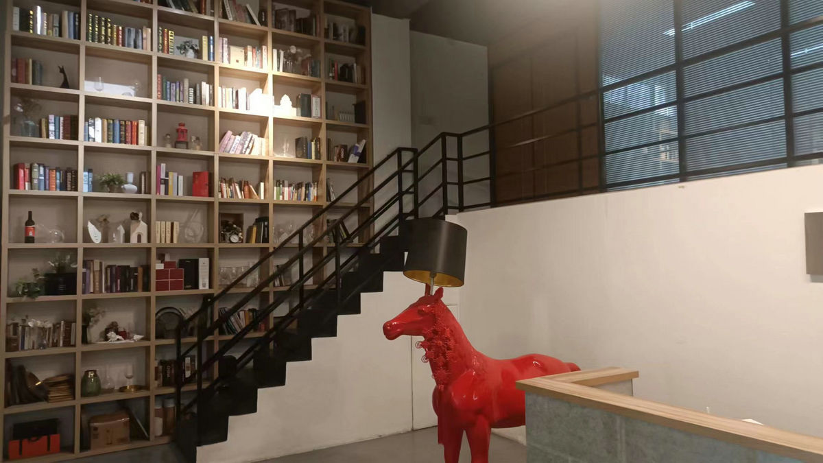 Guangzhou Jiujiuju Homeware Supplies Co., Ltd. Ceramic Plates