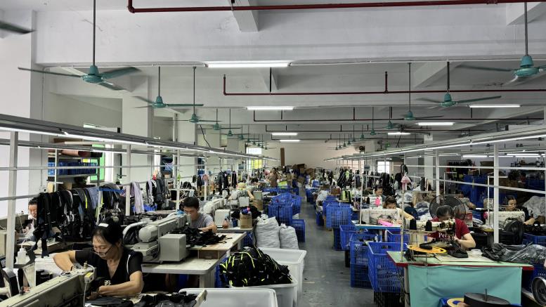 Dongguan City Hualian Leather Product Co., Ltd. Armbag