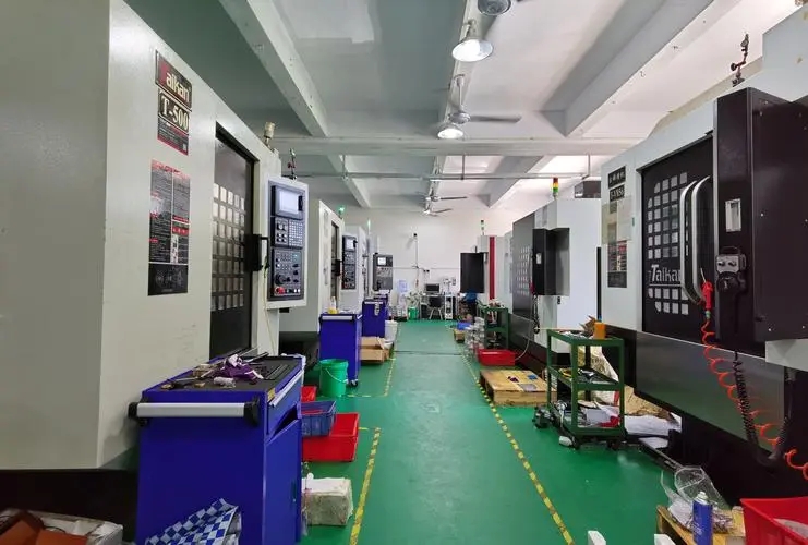 Tianjin Xinhuiyuan Import And Export Trade Co., Ltd. tufting yarn