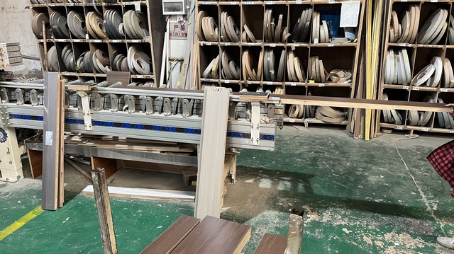 Foshan City JBD Home Building Material Co., Ltd. Aluminum Sliding Doors