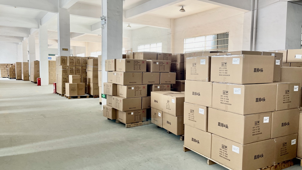 Cixi Ruifeng Commodity Co Ltd plastic folding stools