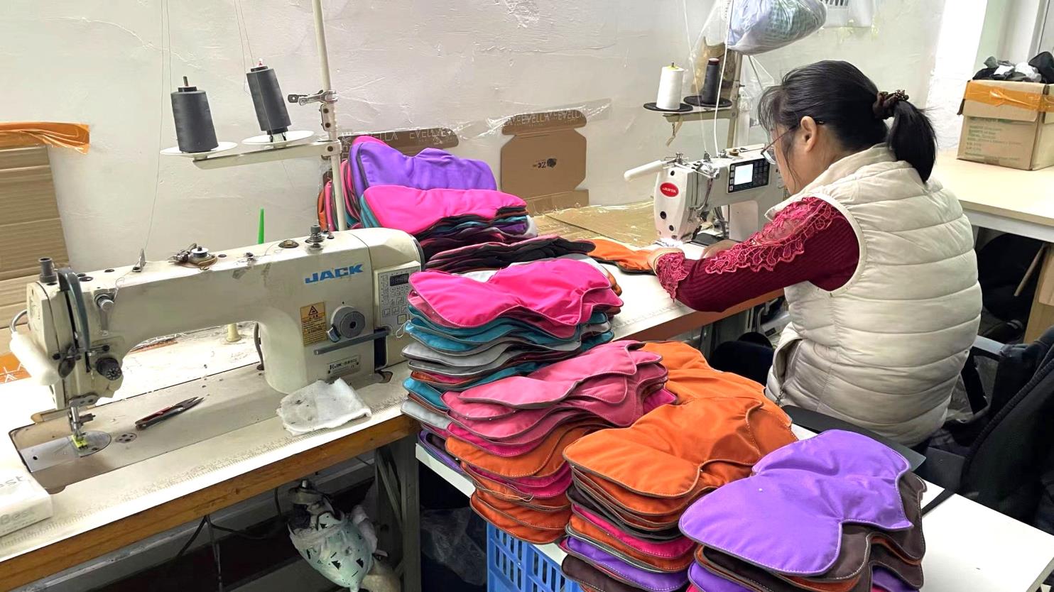 Dongguan Ainir Electronic Commerce Co., Ltd. Cloth Menstrual Pads