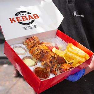 Custom Takeaway Fast Food Cardboard Paper Fried Chicken Burger French Fries Packaging Box with Sauces Divider Ketchup Holder