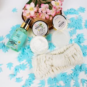 Hot Sell Skin Care Moisturizing Face Care Set Soothing Facial Moisturizing Spray Cleaning Face Scrub Face Care Gift Set