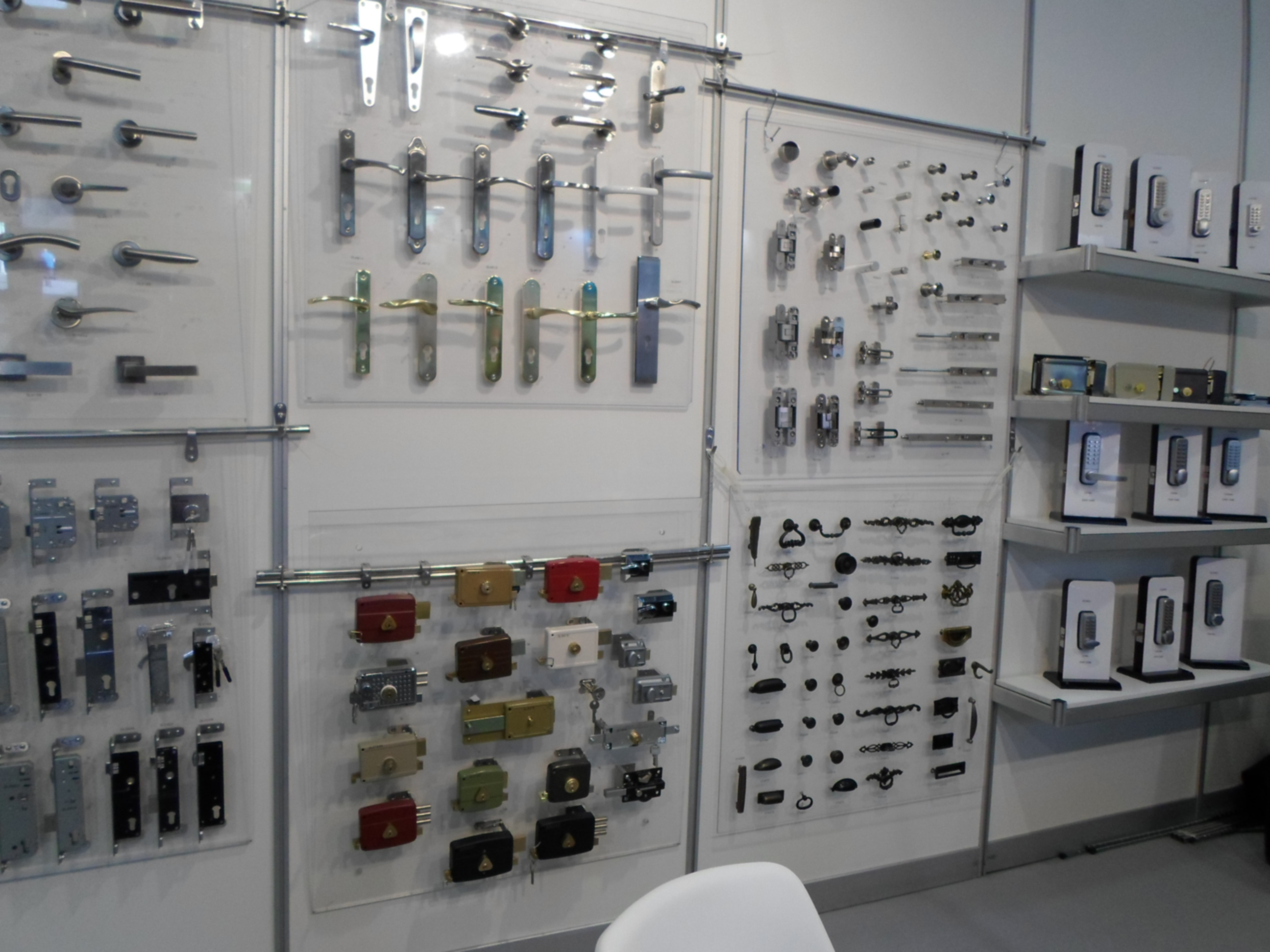 Kin Kei Hardware Industries Limited Furniture Fittings