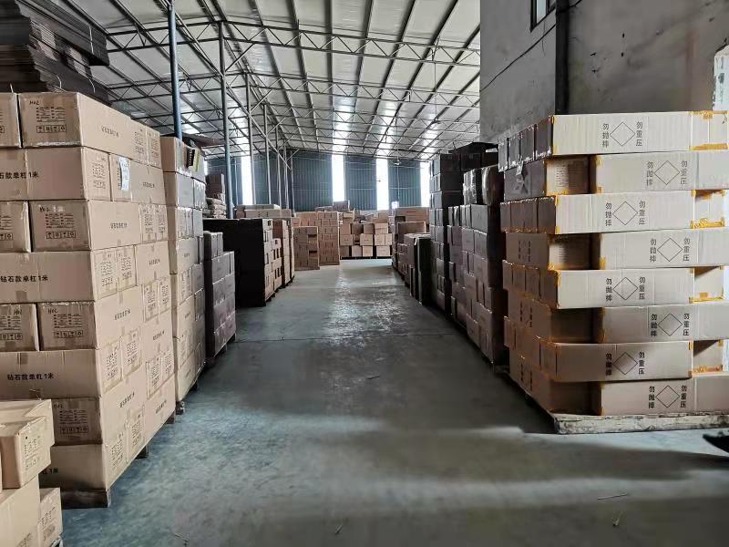 Yiwu Danlifang Trading Co., Ltd. Sauna Suits