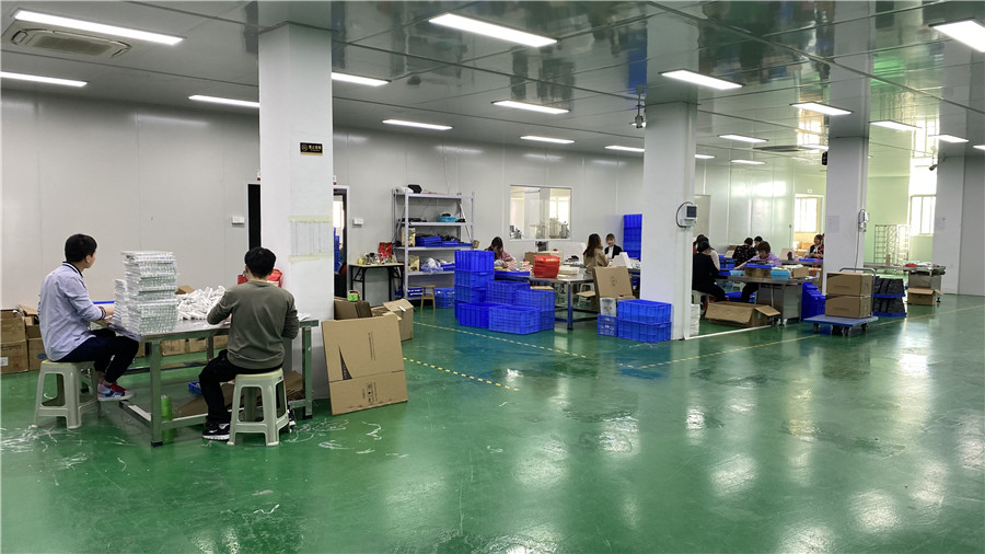 Shantou Mingfang Cosmetics Co., Ltd. Lip Gloss