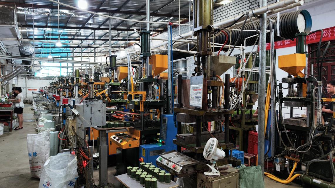 Zhumadian Jiuyi Industry and Trade Co., Ltd. Artificial Plants