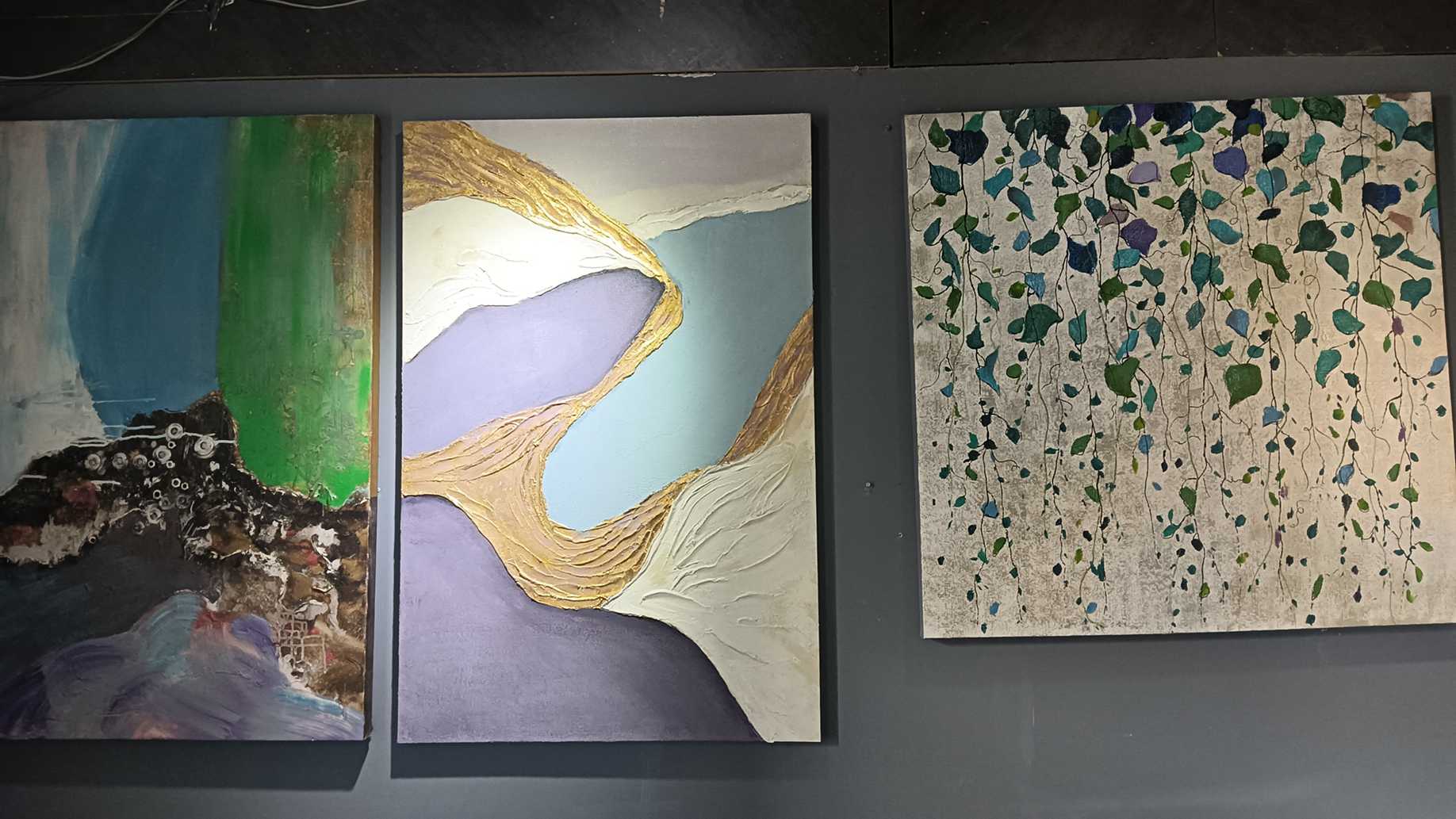 Dongyang Hongya Art & Crafts Co., Ltd. Decorative Painting