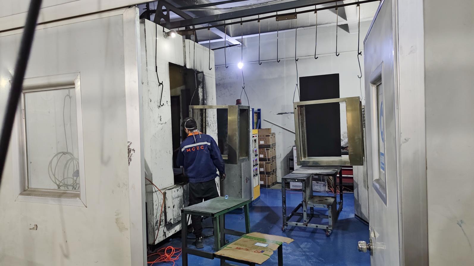 Fuzhou Honghe Machinery Co., Ltd. Wooden Furniture