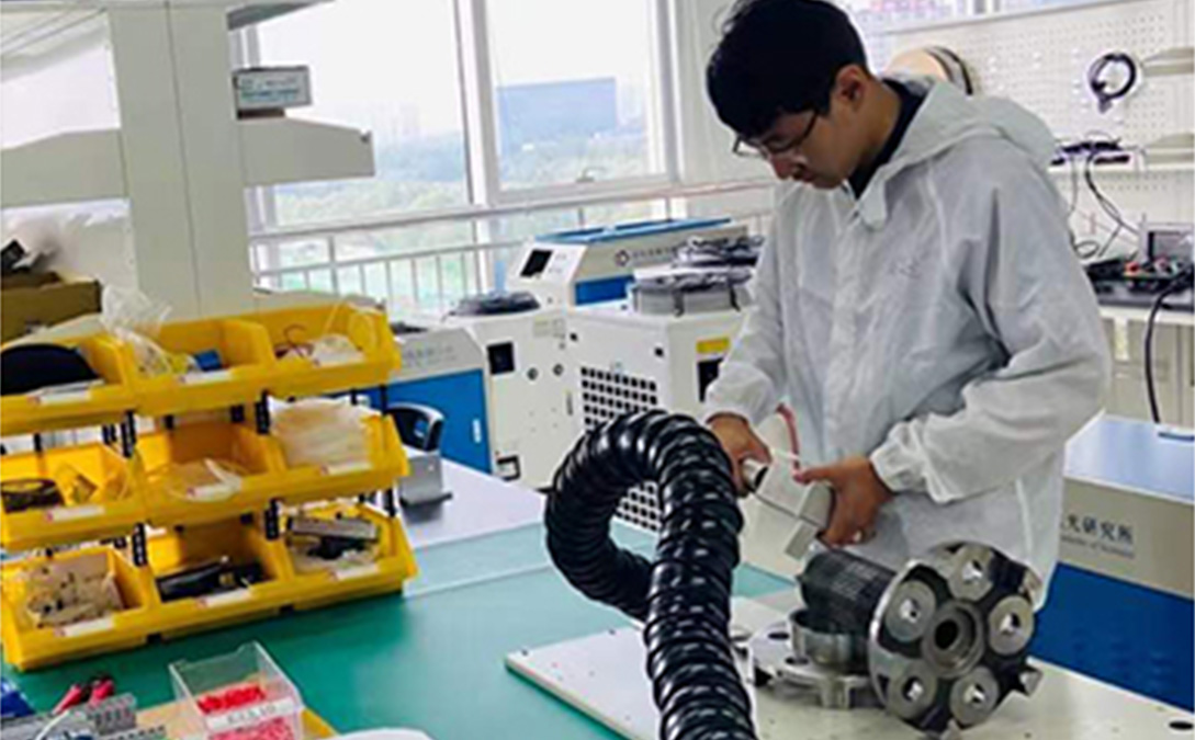 Shandong Qiangyuan Laser of SDIIT Ltd. Laser Cutting Machine