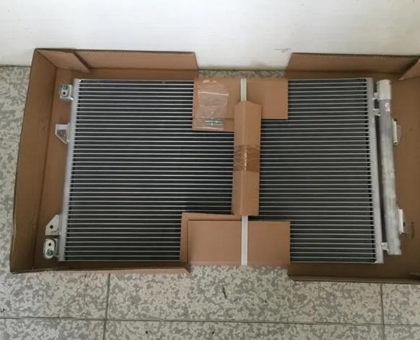 Auto Spare Part for SAIC MAXUS G10 Car Condenser Assembly PN C00063177 MPV Minivan Minibus