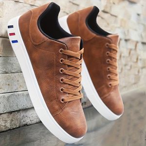 High Quality Men's Leather Sneakers Fashion Platform Casual Shoes Walking Outdoor Man Comfortable Sport Zapatillas Informales