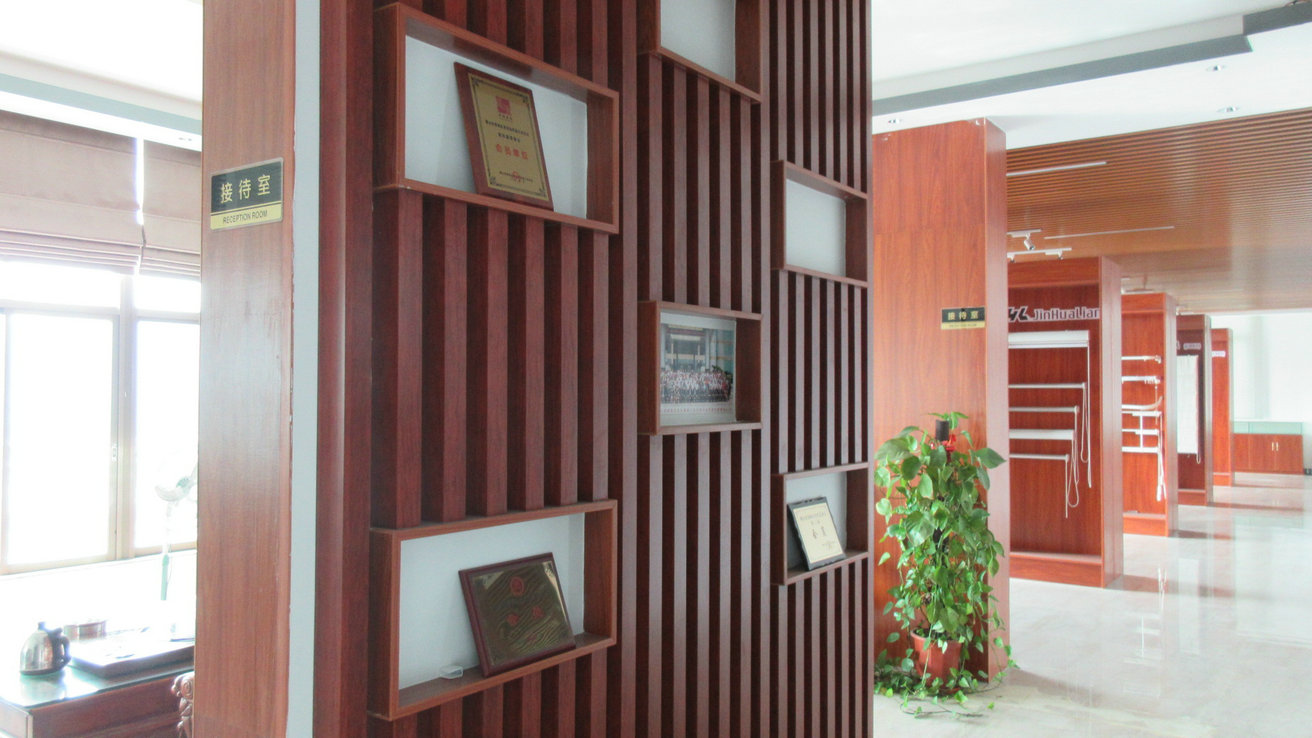 Foshan Jinlang Curtain Blinds Co., Ltd. Roller Blind