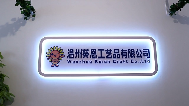 Wenzhou Kuien Craft Co., Ltd. Acrylic Keychain