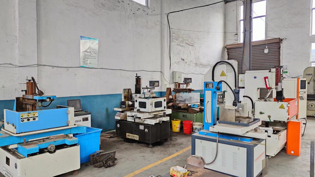 Connection Hardware (Suzhou) Co., Ltd. Cylinder Lock
